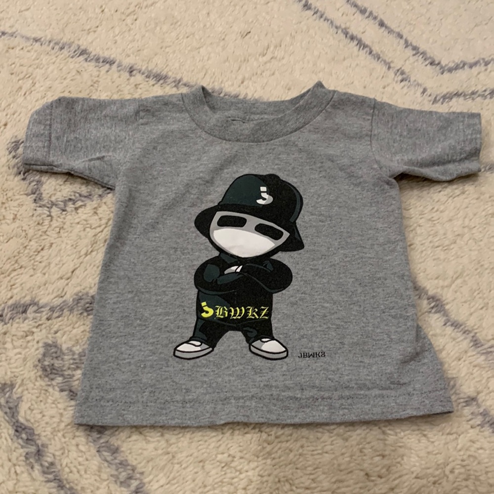 **RARE** Jabbawockeez baby kids 2T T-shirt